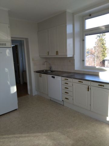 Ångermanlandsgatan, Örnsköldsvik - Photo 5