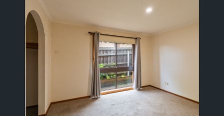 Charming Unit in the heart of Morwell - Photo 5