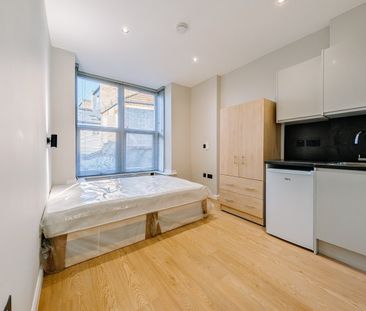 Studio Flat, Blenheim Mansions, SW2 - Photo 3