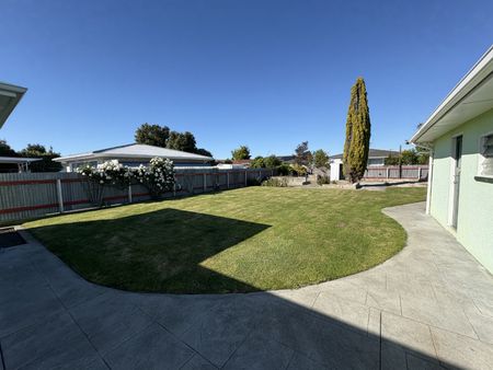 15 Wycliffe Street, Onekawa - Photo 3