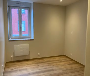 Location Appartement 2 pièces 41m² - Photo 3