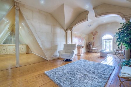 2 Bed Penthouse, Symphony Court, B16 - Photo 2