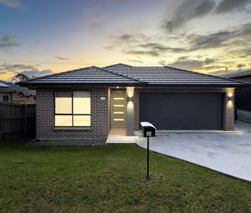 "Well-presented Home" - Photo 4
