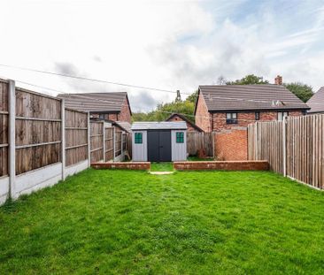 3 bedroom semi-detached house to rent - Photo 6