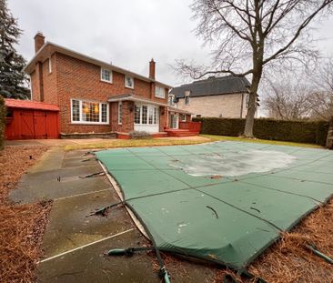 For Lease - 93 Lord Seaton Road, Toronto, Ontario - Photo 5