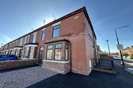 48 Dane Road, Sale - Photo 3