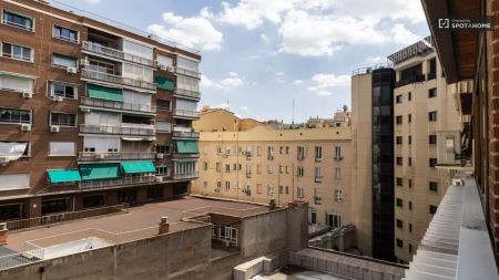 4-bedroom apartment for rent in Arapiles - Foto 2