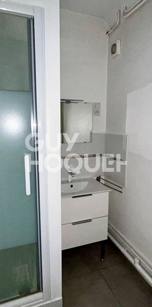 LOCATION : appartement F2 (52 m²) à CALAIS - Photo 1