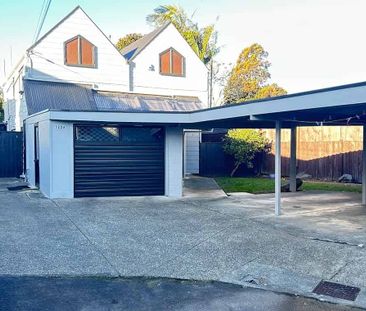 Stylish Townhouse in Remuera DGZ - Photo 4