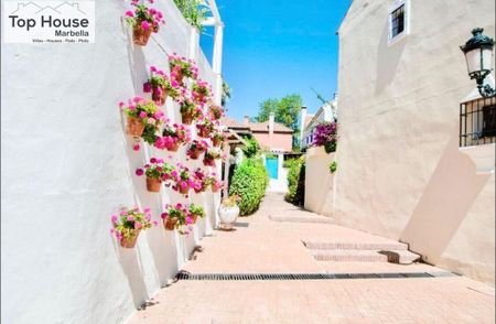 2 room luxury House for rent in Marbella, Andalusia - Foto 5