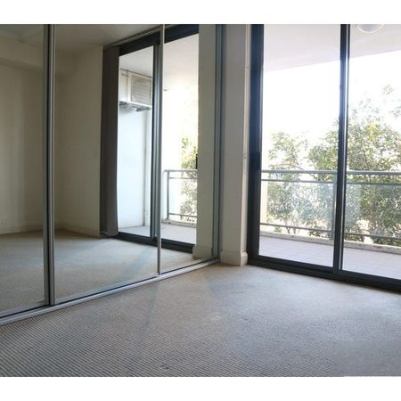 8D/541 Pembroke Road - Photo 3