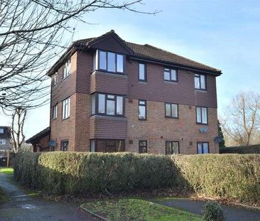Willow Court/, Skipton Way, Horley, Surrey, RH6 - Photo 1