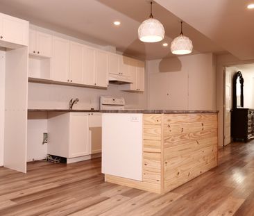 102 Boul. des Hauteurs, Saint-Jérôme, QC J7Y - Photo 4