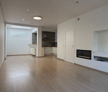 Huis te huur in Mortsel voor € 1.150 met 2 slaapkamers - Foto 1