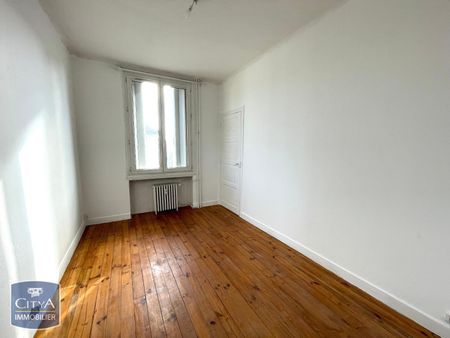 Location Appartement 4 pièces 81m² ST ETIENNE 42100 - Photo 3