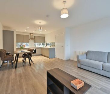 2 bedroom flat to rent - Photo 2