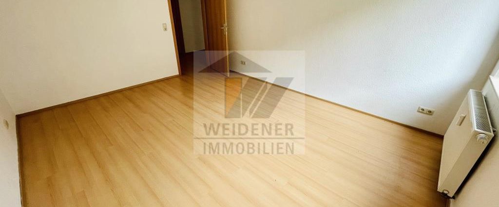 Familien willkommen! 4 R.-Wohnung mit West-Balkon, Wanne, Dusche und Hausgarten in Gera-Debschwitz! - Foto 1