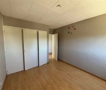 Location appartement 4 pièces - 80m² à Bollene (84500) - Photo 1