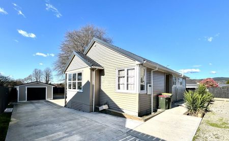3 Bedroom Home for Rent – Glenholme - Glenholme - Photo 2