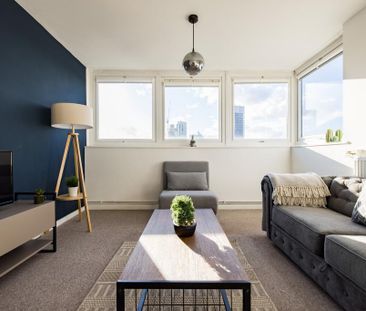 2 bedroom flat to rent - Photo 1