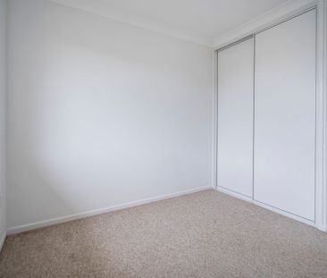 Charming Lowset Brick Home - Photo 4