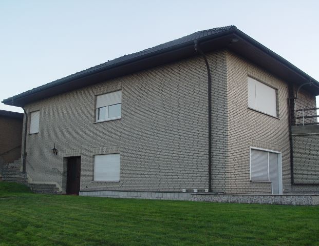 Gepflegte Wohnung mit Terrasse - Photo 1