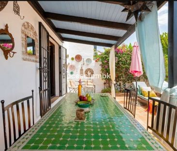 2 Bedroom Townhouse For Rent in Nueva Andalucía, Málaga - Photo 1