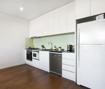 Live In The Heart Of Essendon - Photo 6