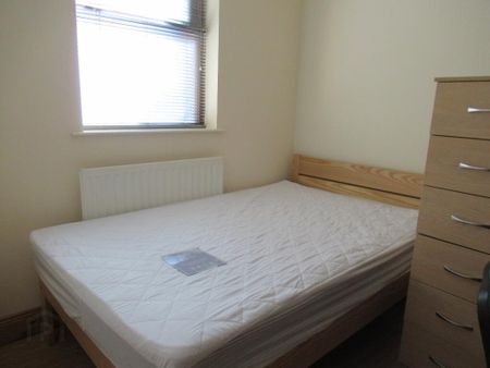 Unit 1, 108 Fitzroy Avenue, Belfast, BT7 1HX - Photo 3