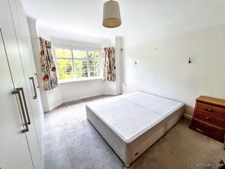 4 bedroom property to rent in Ferndown - Photo 5