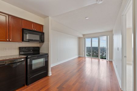 For Lease - 135 Village Green Square Unit# 3916, Toronto, Ontario - Photo 4