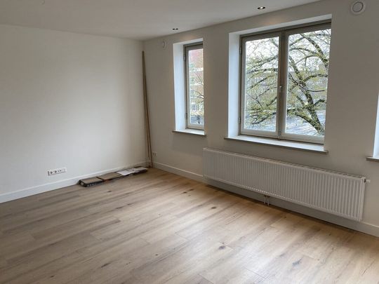 Appartement te huur: Hoofdweg 139-2 1057 CN Amsterdam - Photo 1