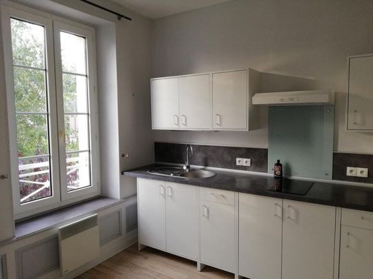 Location Appartement 1 pièce 27m² NOGENT LE ROI 28210 - Photo 1