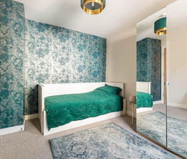 11 Lady Wallace Green, Lisburn, BT28 3NX - Photo 6