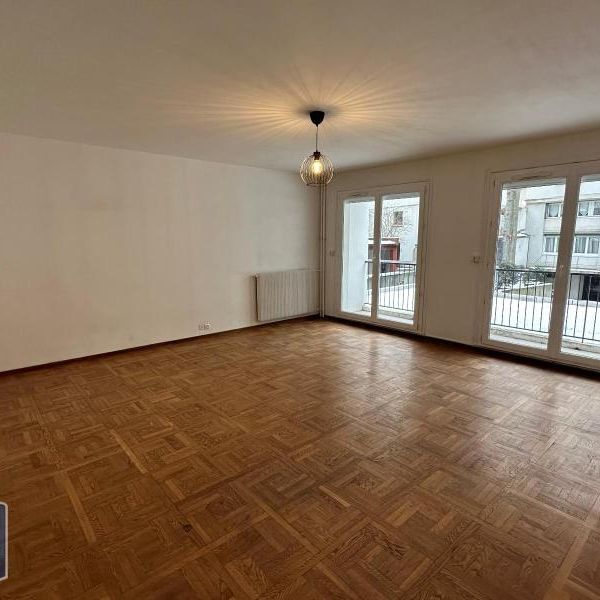 Location Appartement 1 pièce 41m² ST ETIENNE 42100 - Photo 1