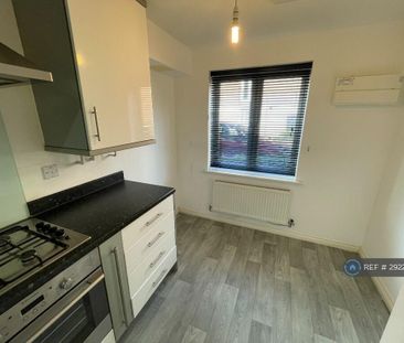 3 bedroom terraced house to rent - Photo 6