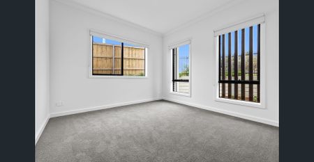 Live in one of the best locations in the South East! - Photo 4