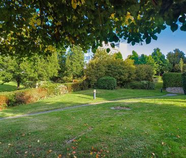 34 Rockview, Simon`s Ridge, Blackglen Road, Sandyford, Dublin 18 - Photo 1