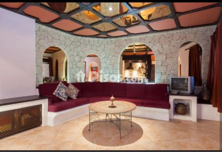 Apartamento en alquiler en Calle de la Marina - Photo 4