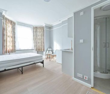 Studio to rent - Photo 2