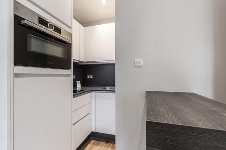 Studio to rent - Photo 3