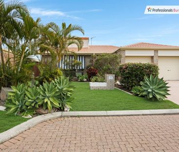 6 Pintail Cres, Burleigh Waters QLD 4220 - Photo 3