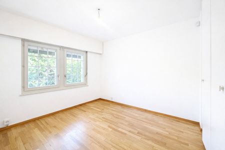 Family house with studio in Hermance near the Lake - Photo 2