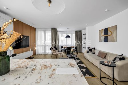 Stylowy i funkcjonalny apartament w centrum - Zdjęcie 2