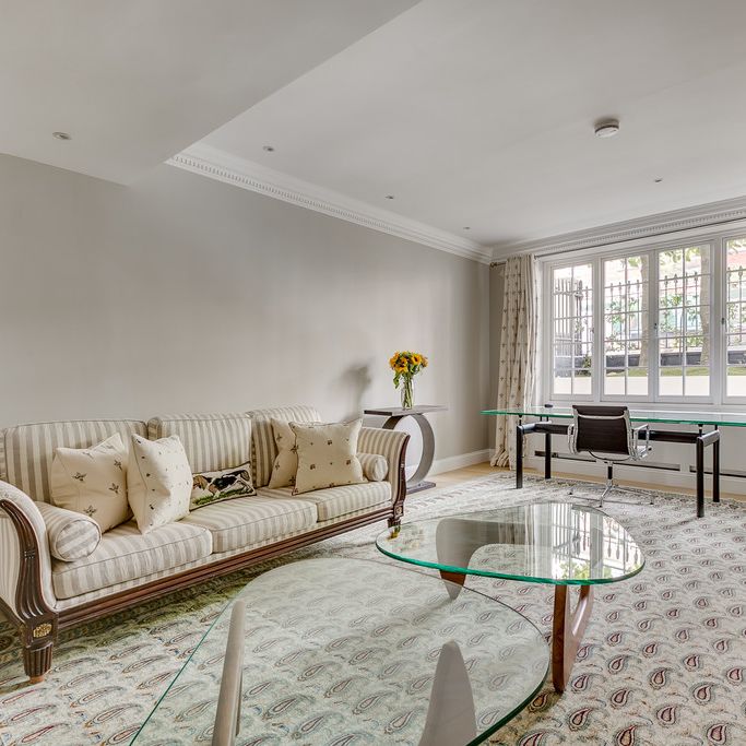 Belgrave Place, Belgravia SW1X - Photo 1