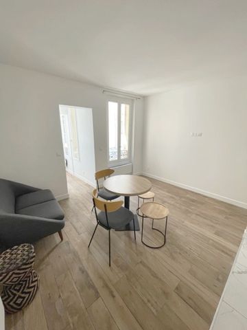 Location Appartement LEVALLOIS PERRET - - Photo 2