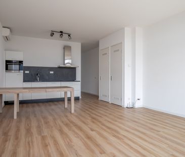 Te huur: Appartement Westzeedijk 509 H in Rotterdam - Photo 1