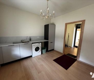 DOLE (39) T1 BIS meublé au 1er étage en parfait état - Photo 6