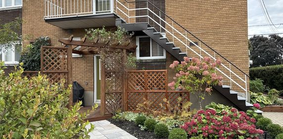 51/2 Très Grand - Haut Duplex 1285pi2 - Photo 2