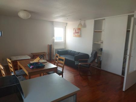 APPARTEMENT T2 47M - Photo 5